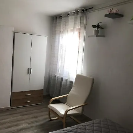 Iva, Bibinje, Zadar شقة بيبينيا